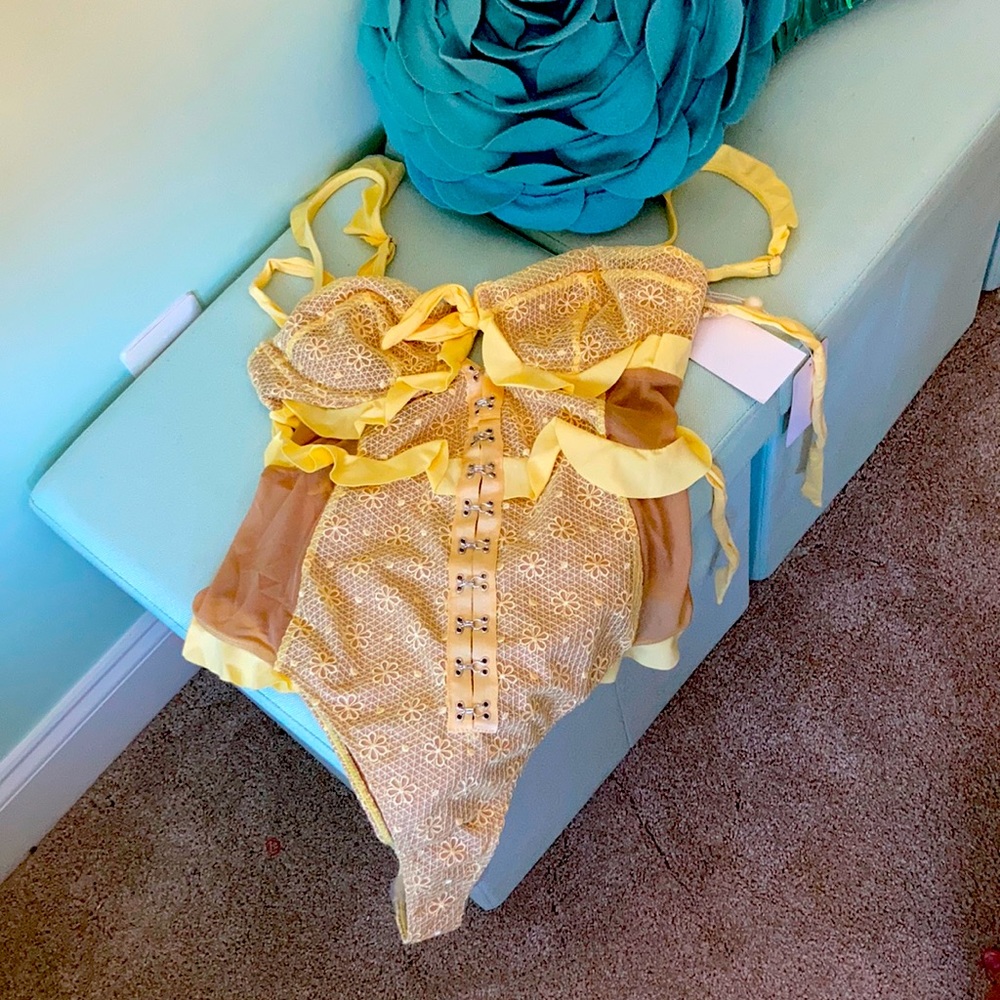 NWT For Love and lemons Lemonade Swimsuit